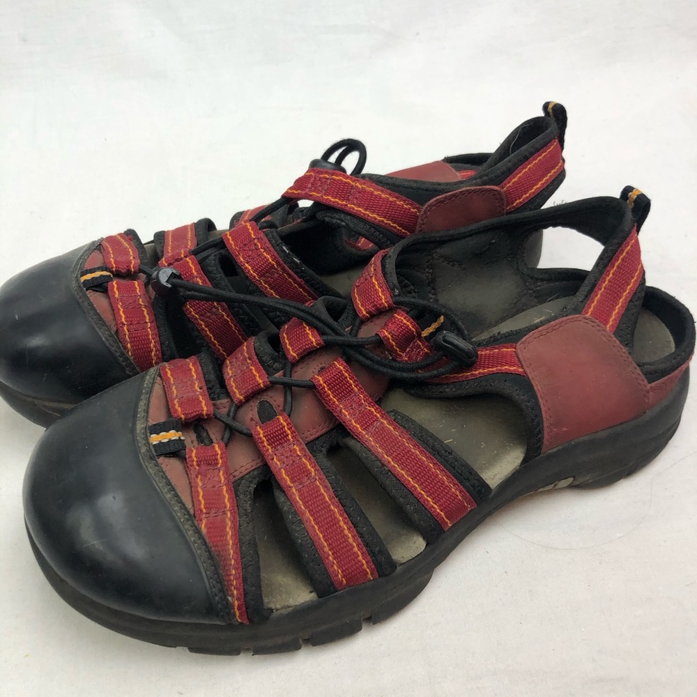 Alpine Design Red Sandal shoes hiking